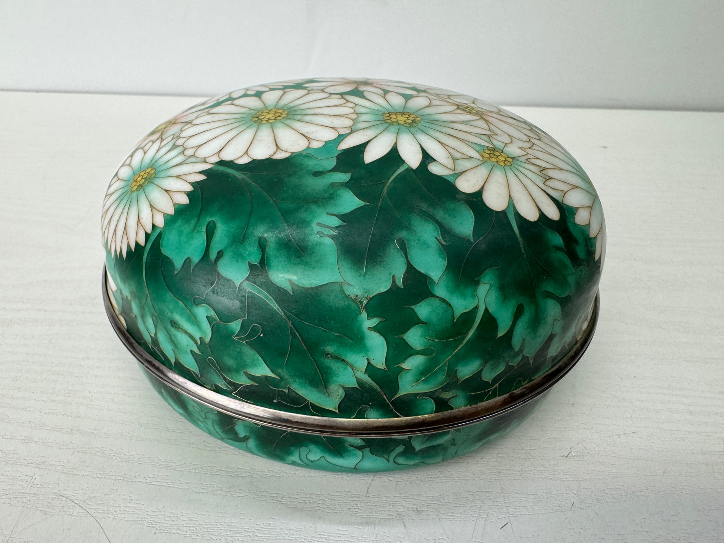 Y9667 CHAWAN Cloisonne lidded container signed floral pattern Japan antique jar