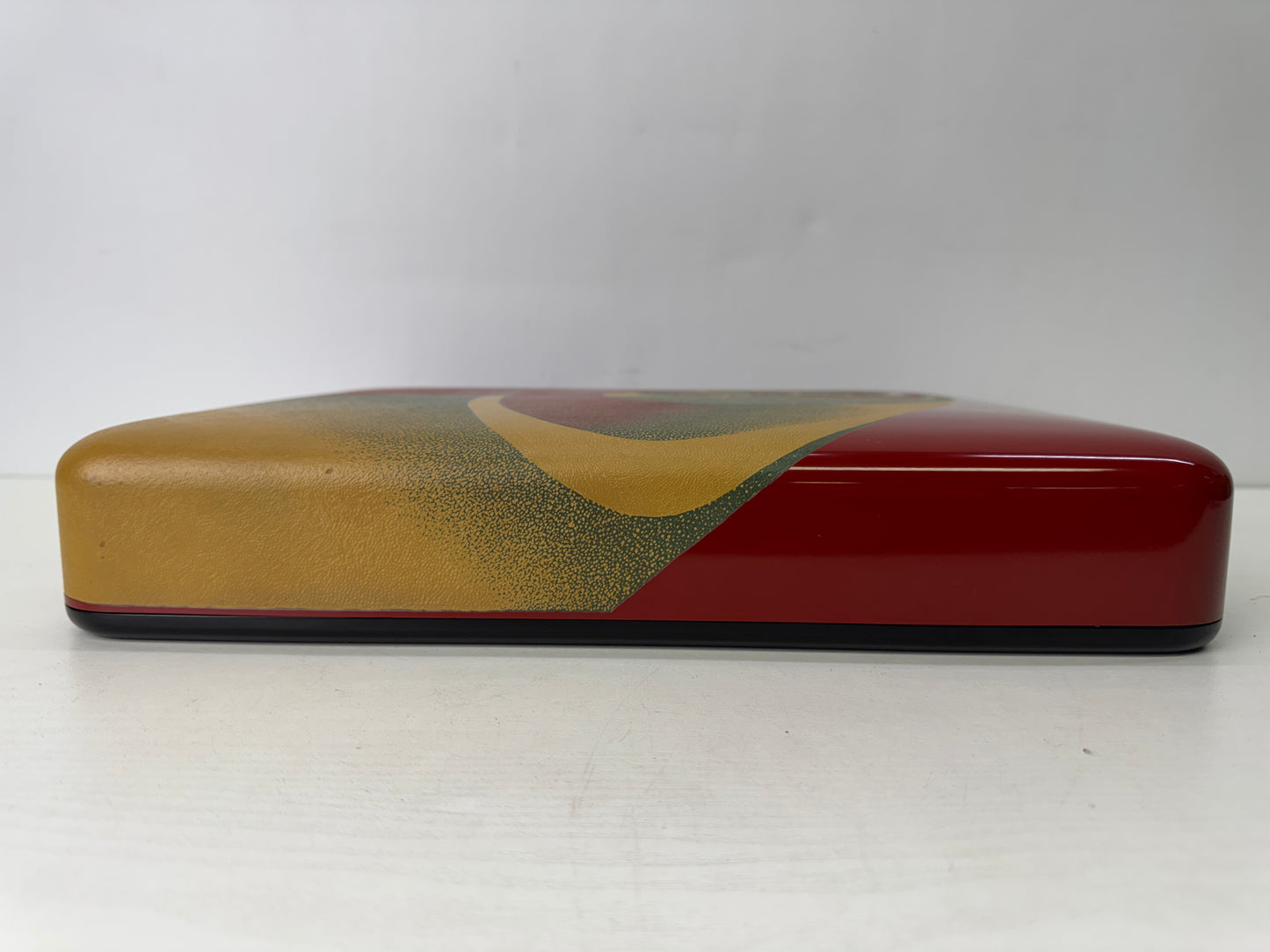 Y9684 BOX Lacquered case container signed box Japan Contemporary modern art