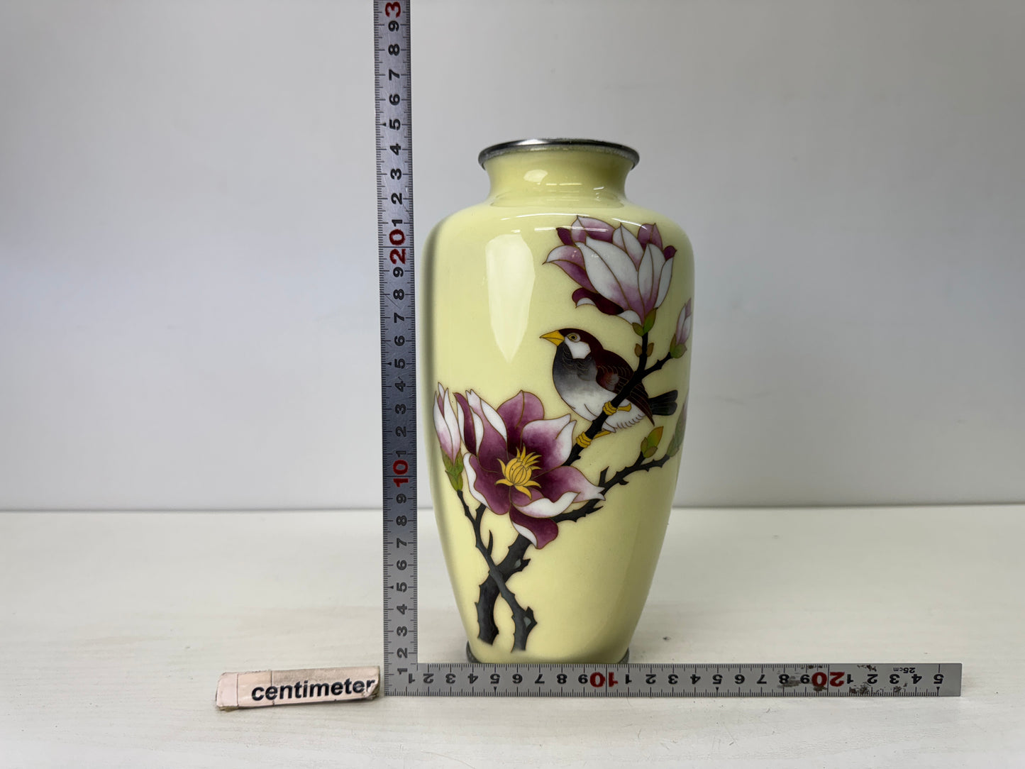 Y9687 FLOWER VASE Sparrow signed Japan antique ikebana floral arrangement decor