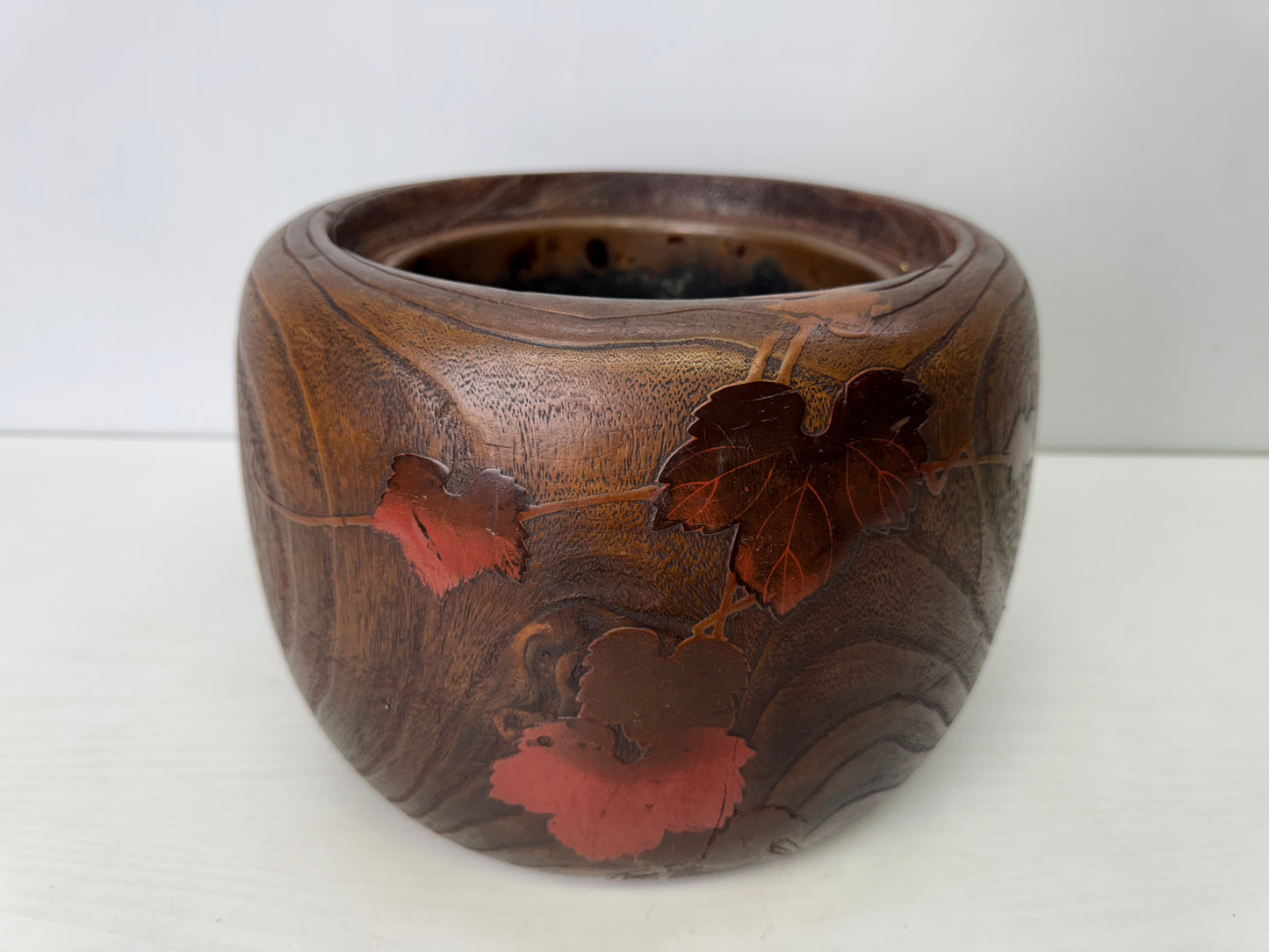 Y9690 HIBACHI Paulownia wood charcoal brazier Autumn leaves Makie Japan antique