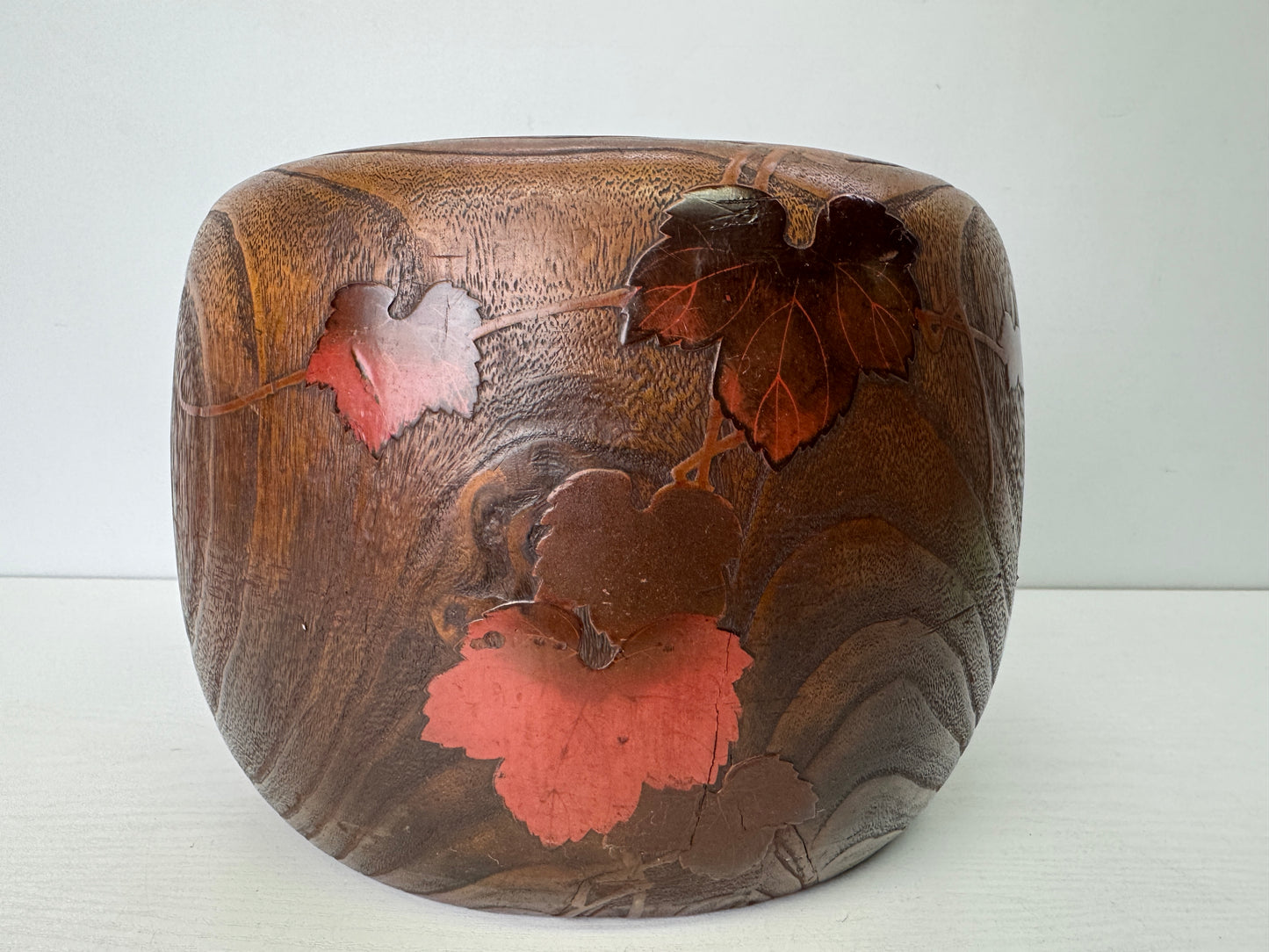 Y9690 HIBACHI Paulownia wood charcoal brazier Autumn leaves Makie Japan antique