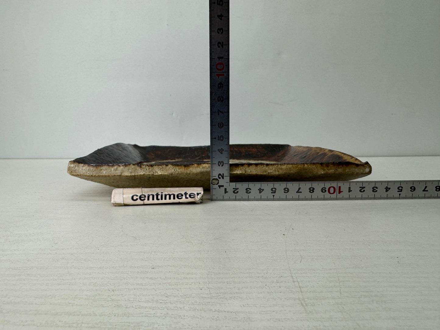 Y9695 DISH Tokoname-ware Frog plate signed Japan antique tableware kitchen food