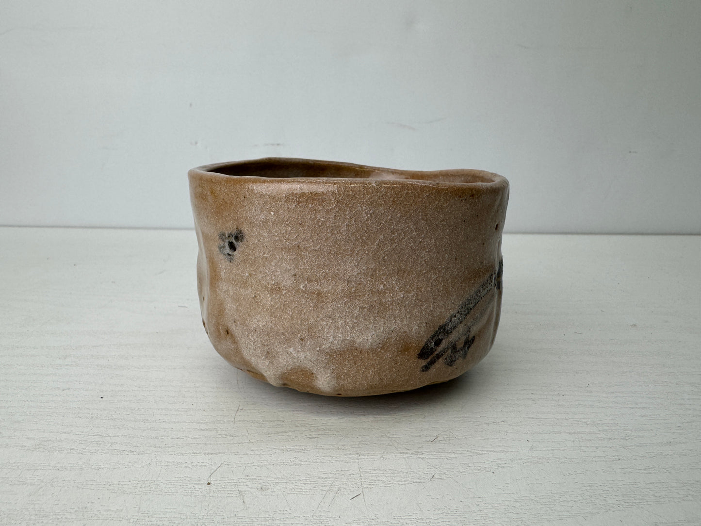 Y9698 CHAWAN Seto-ware bowl signed Japan antique tea ceremony pottery cup