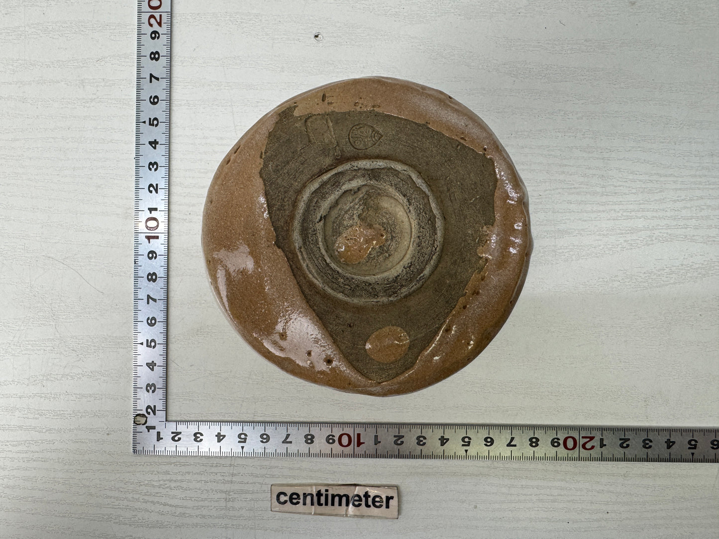 Y9698 CHAWAN Seto-ware bowl signed Japan antique tea ceremony pottery cup