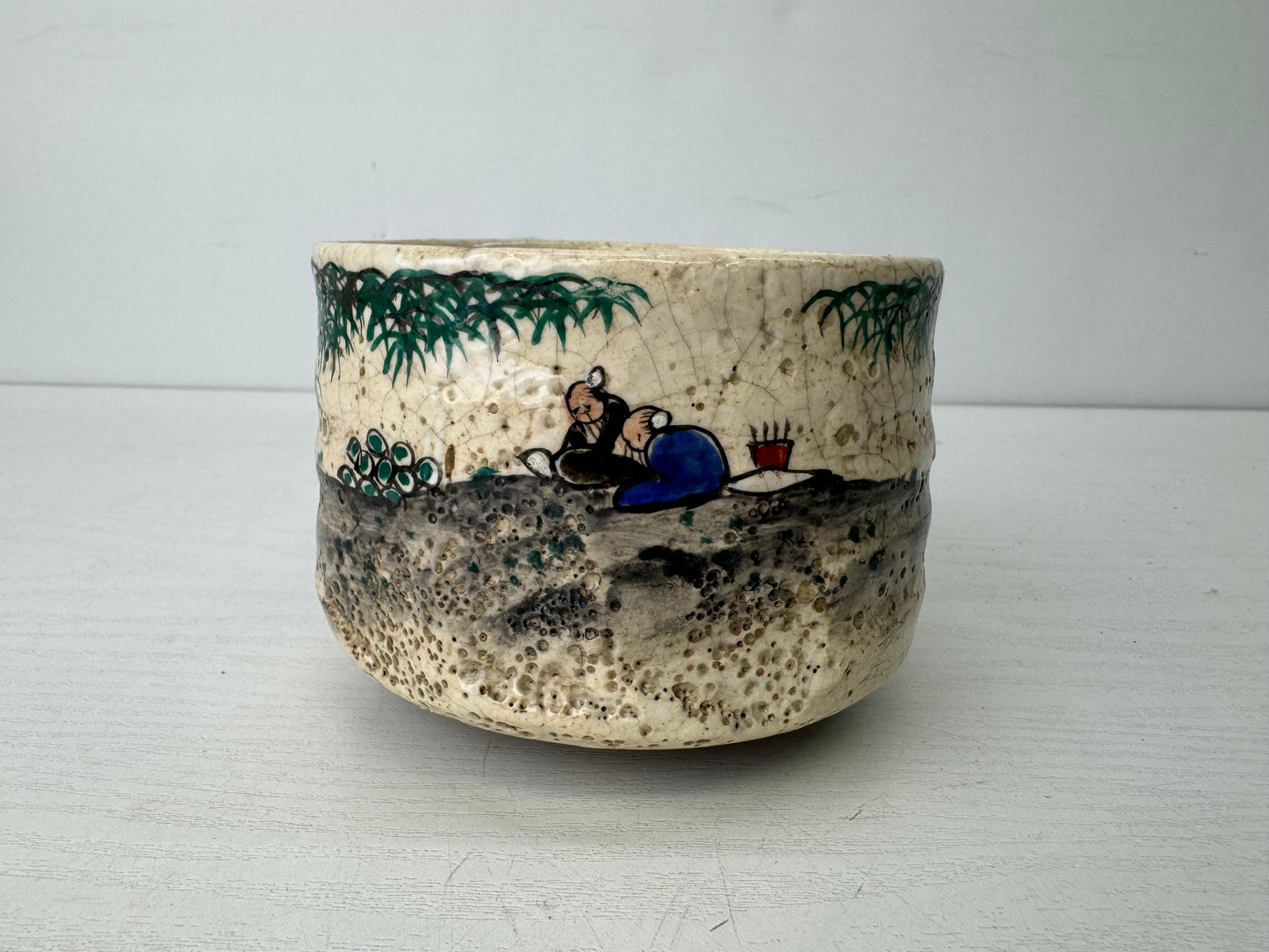 Y9701 CHAWAN Inuyama-ware bowl signed Japan antique tea ceremony pottery cup