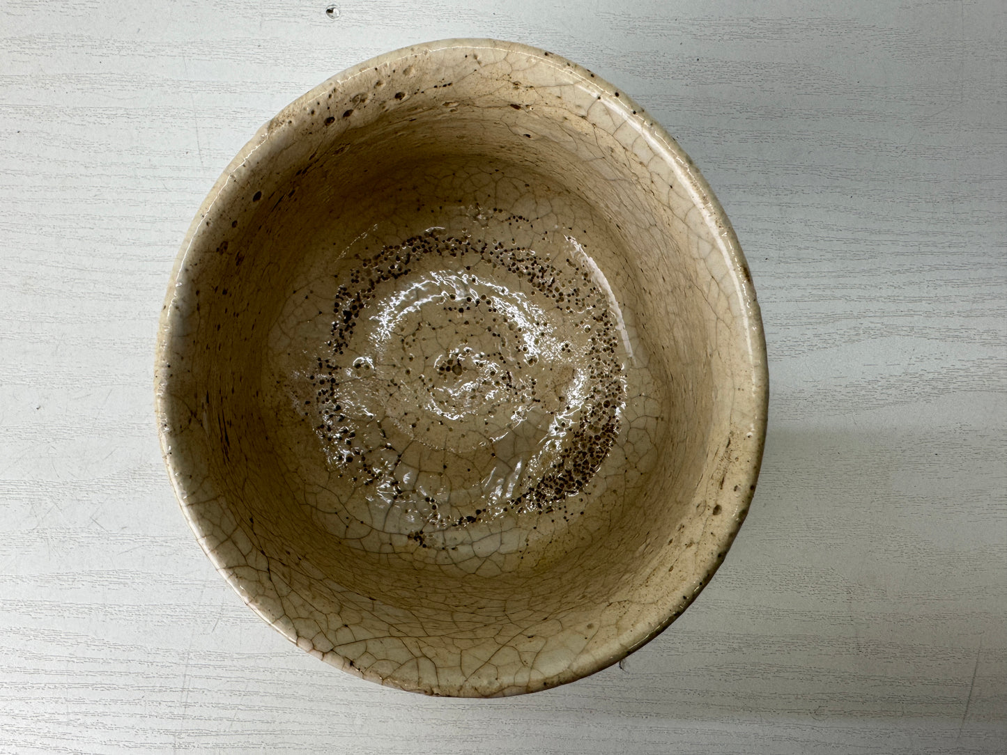 Y9701 CHAWAN Inuyama-ware bowl signed Japan antique tea ceremony pottery cup