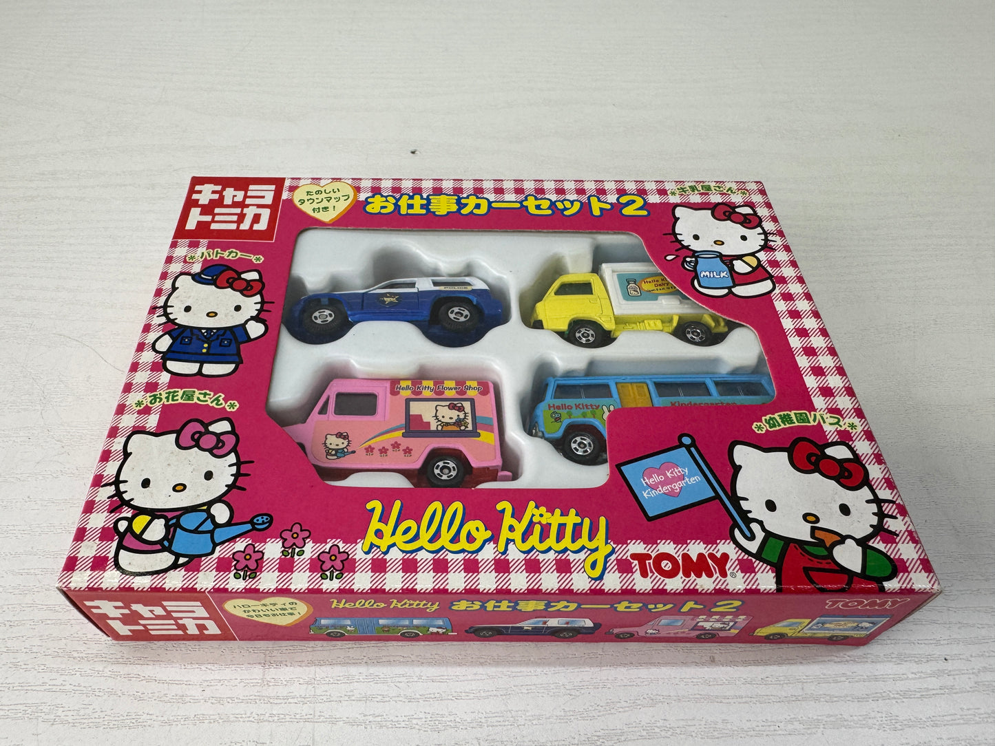 Y9717 TOMICA SANRIO Hello Kitty miniature car TAKARA TOMY Japan vintage vehicle