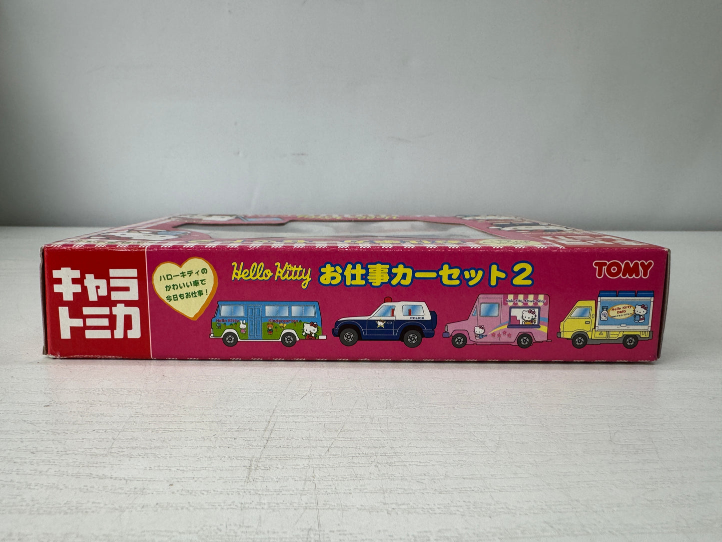 Y9717 TOMICA SANRIO Hello Kitty miniature car TAKARA TOMY Japan vintage vehicle
