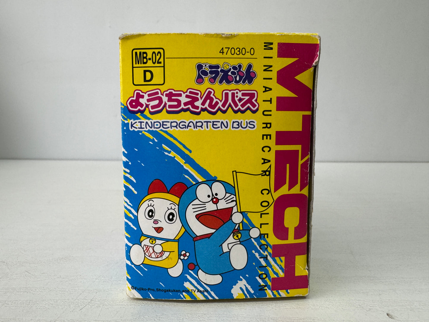 Y9719 TOY EPOCH Doraemon Kindergarden bus miniature car Japan vintage transport