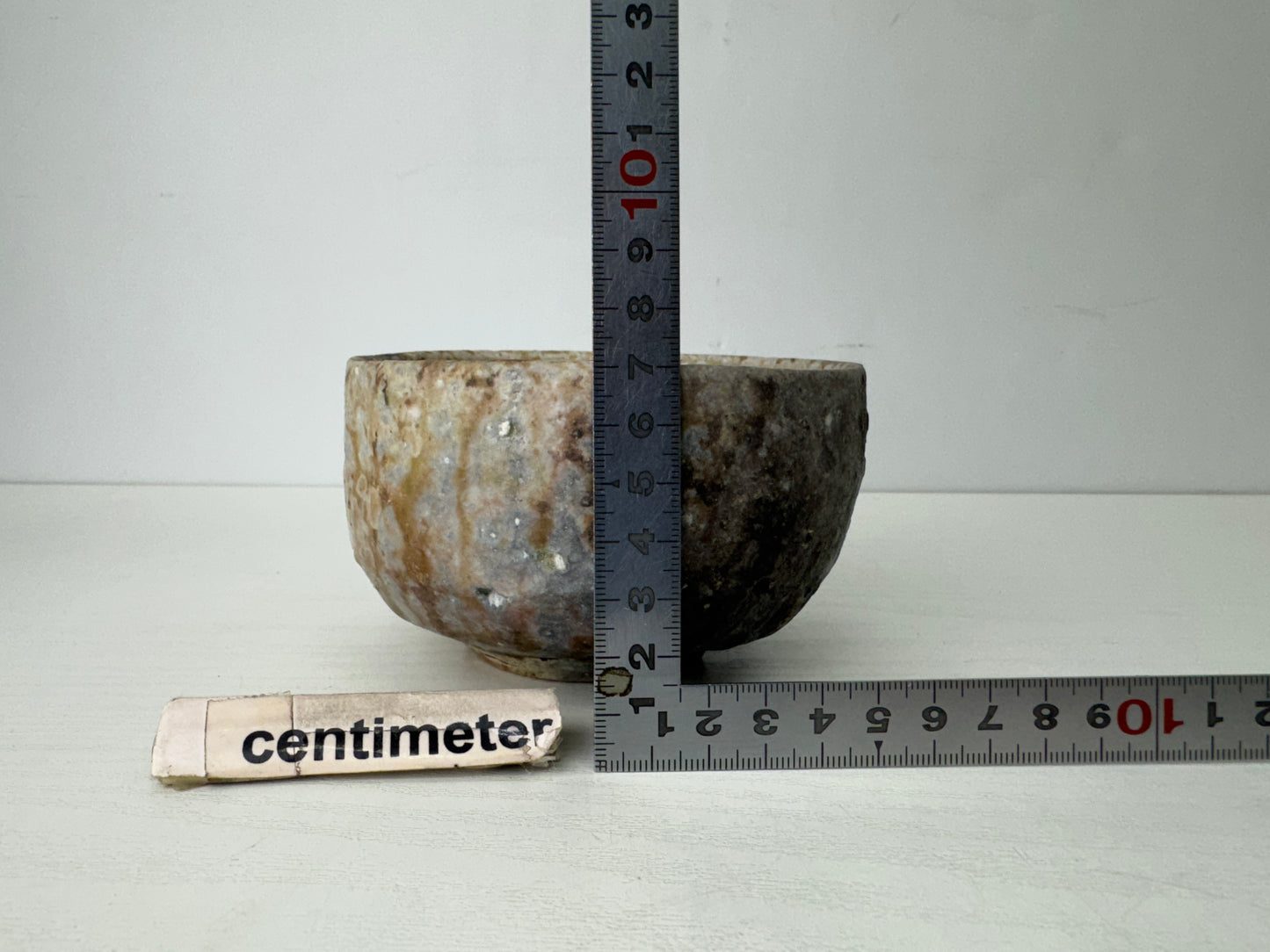 Y9728 CHAWAN Shigaraki-ware bowl signed Japan antique tea ceremony pottery cup