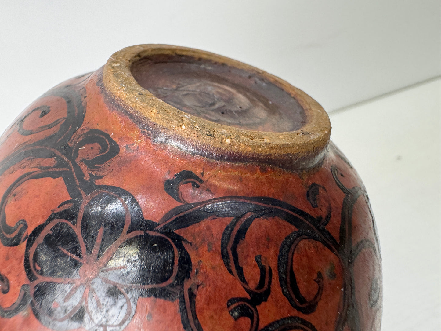 Y9730 CHAWAN Mino-ware bowl signed Arabesque Japan antique tea ceremony pottery