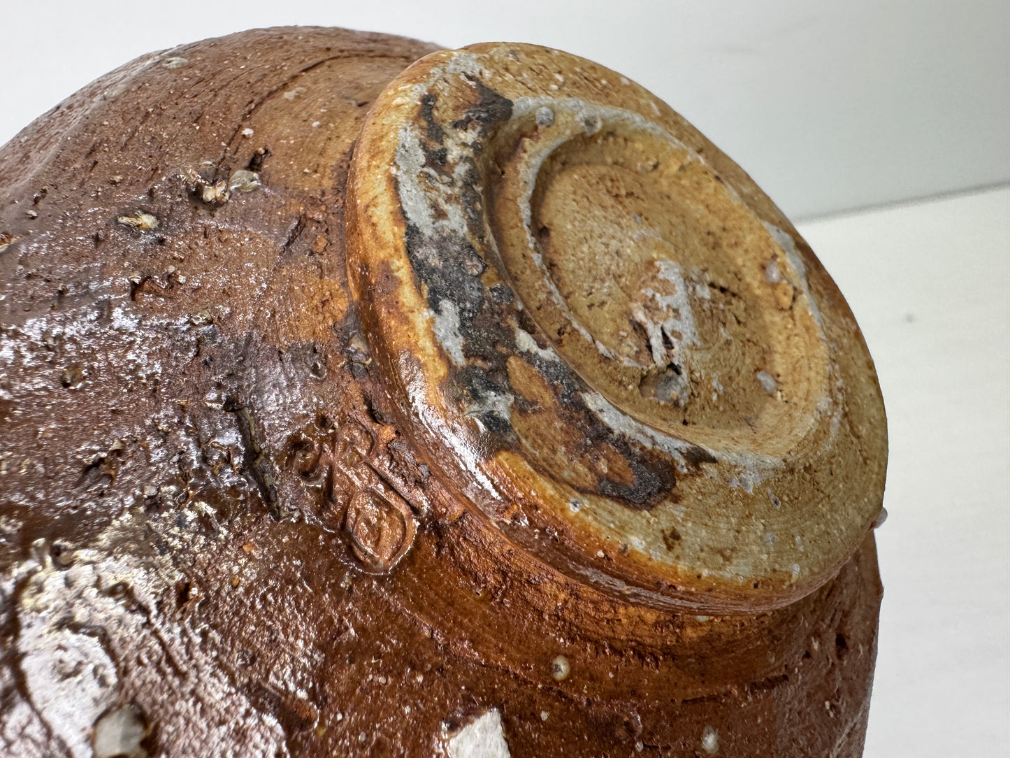 Y9735 CHAWAN Shigaraki-ware bowl signed box Japan antique tea ceremony pottery