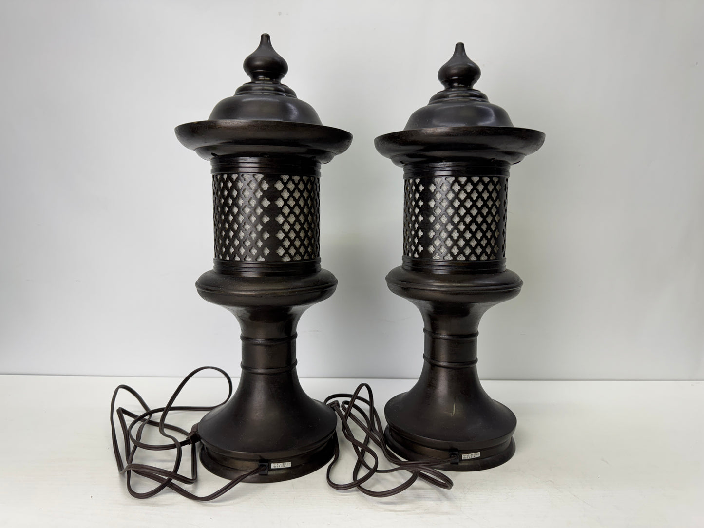 Y9737 TOUROU Lantern pair Buddhist Altar accessory Japan antique interior decor