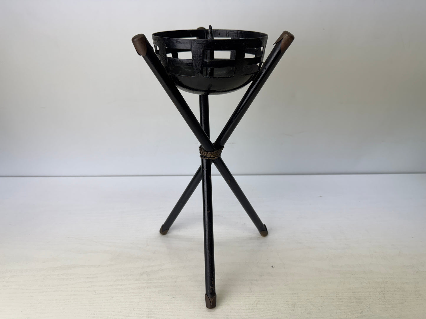 Y9738 Candle Holder metal watch fire Buddhist Shinto altar Japan antique decor