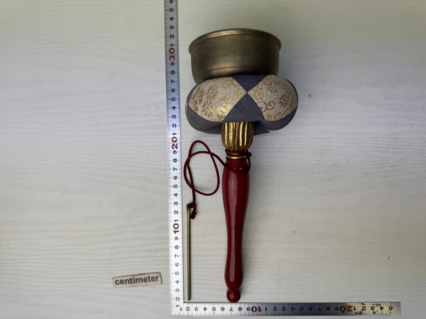 Y9739 ORIN Vermilion lacquer Gold inlay Bell Japan antique Buddhist altar