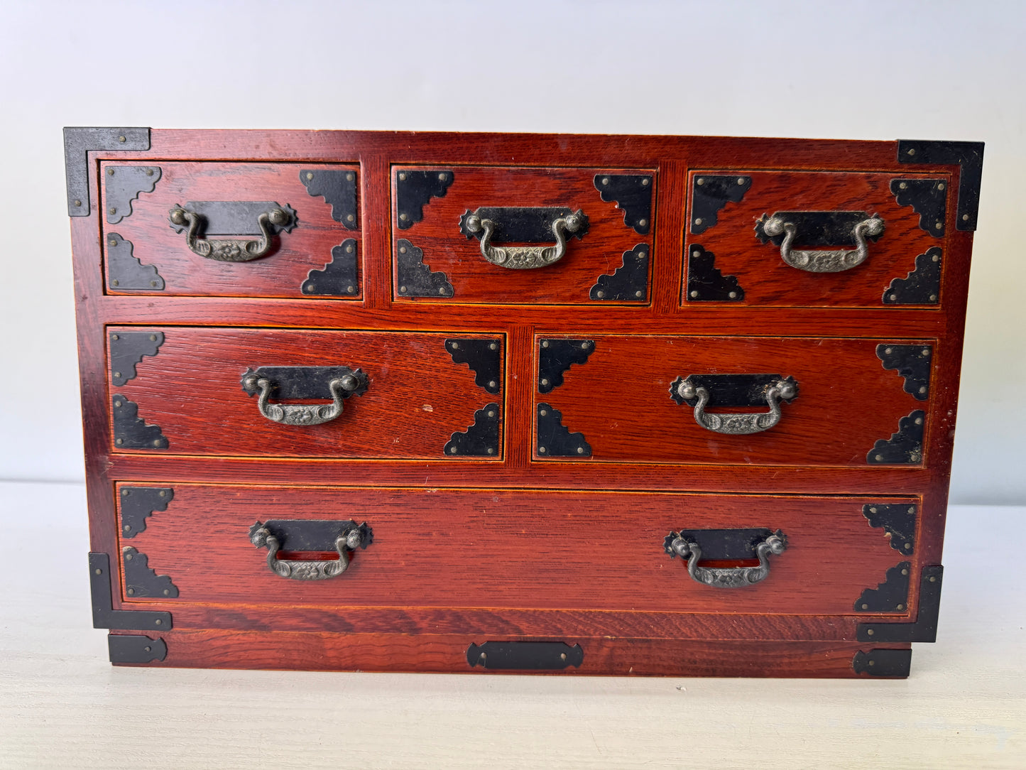 Y9745 TANSU wooden small Japanese-style chest of drawers Japan antique storage