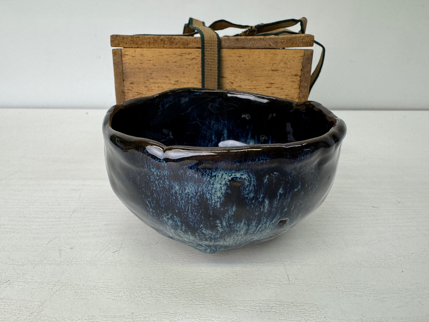 Y9764 CHAWAN Sea cucumber bowl signed box Japan antique tea ceremony pottery cup