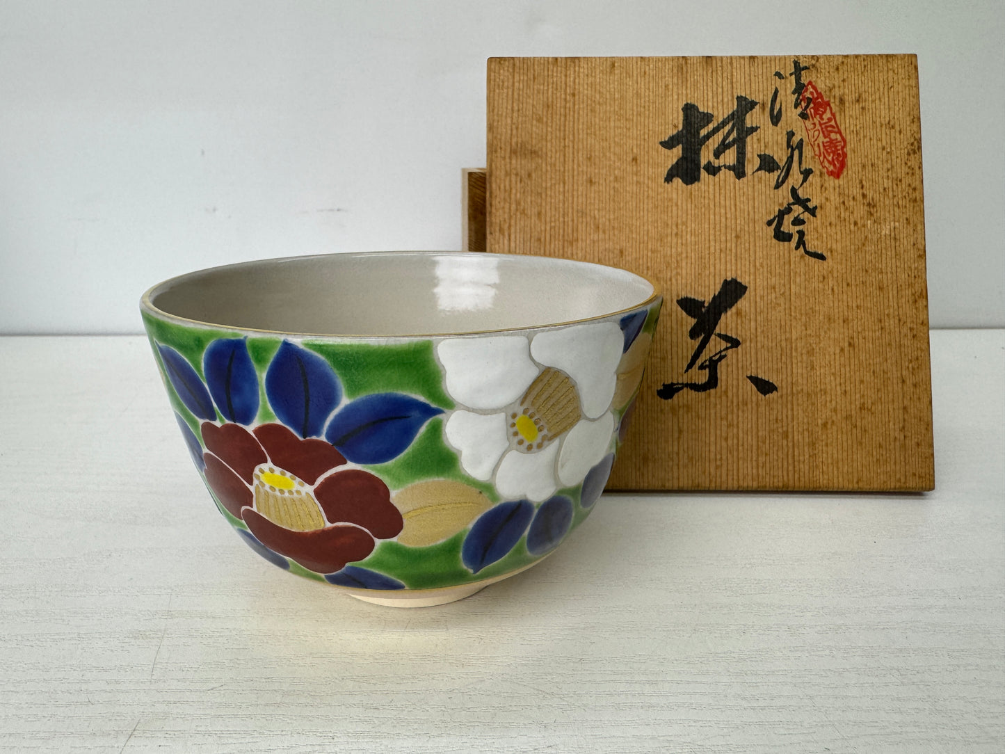 Y9765 CHAWAN Kyo-ware bowl signed box Japan antique tea ceremony pottery cup