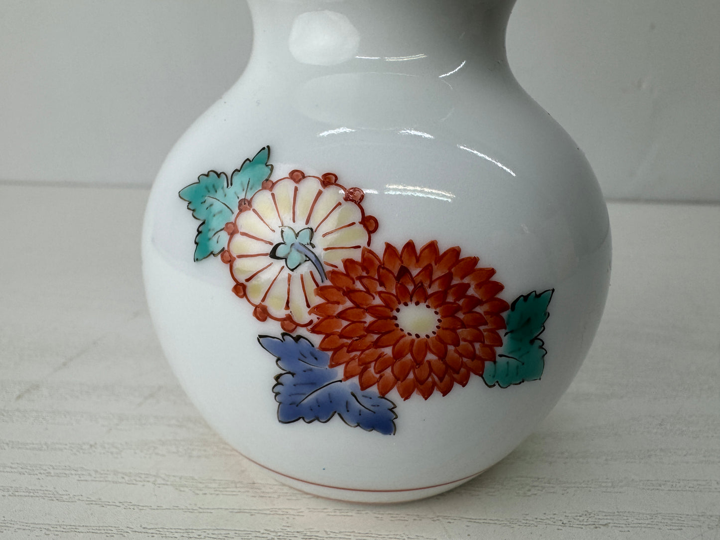 Y9775 FLOWER VASE Arita-ware single bud signed box Japan antique ikebana floral