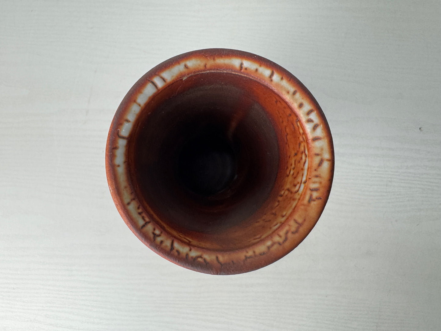 Y9776 FLOWER VASE Shino-ware handle signed box Japan antique ikebana floral