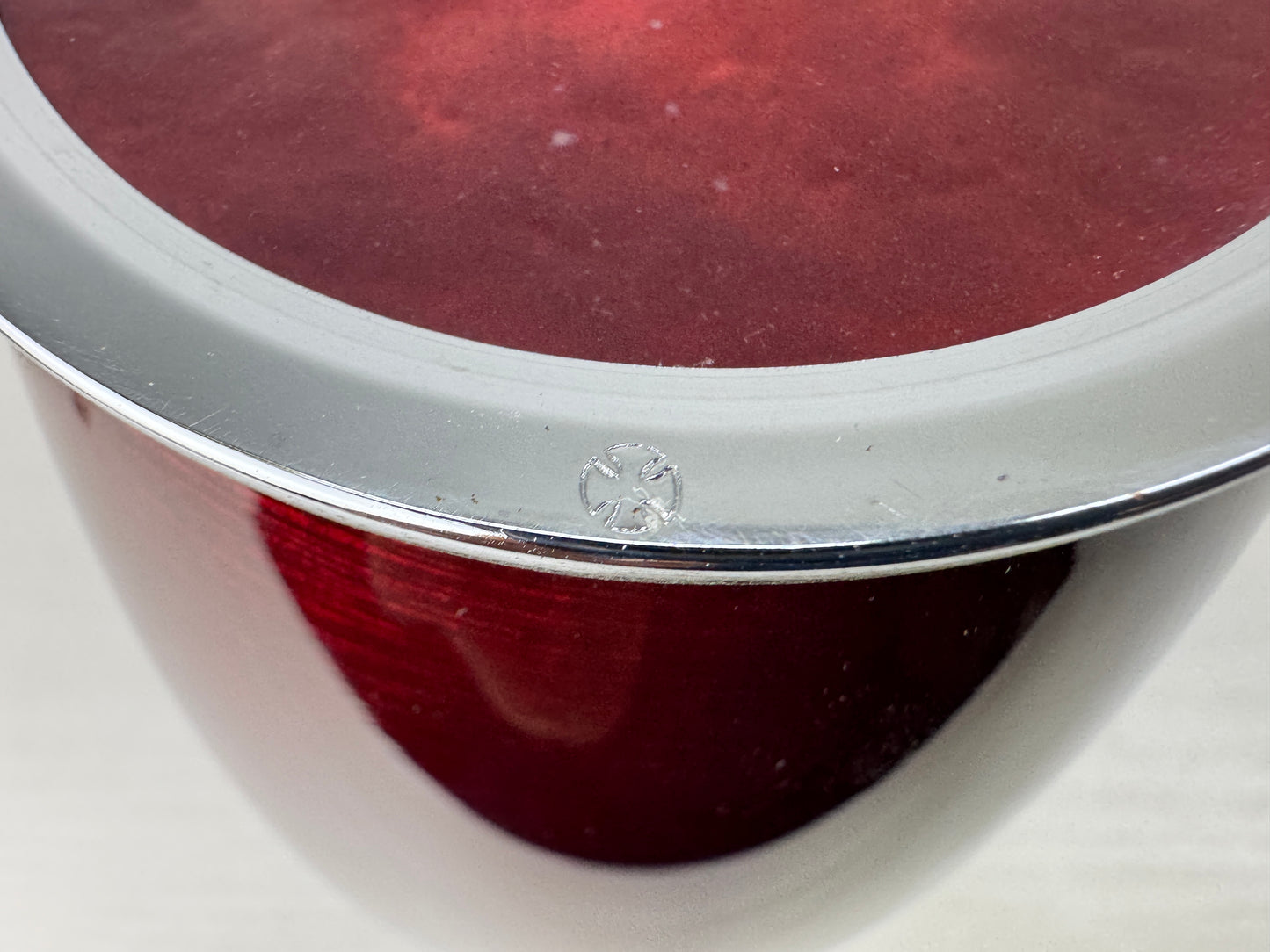 Y9778 FLOWER VASE Cloisonne red flock of Cranes signed box Japan antique ikebana