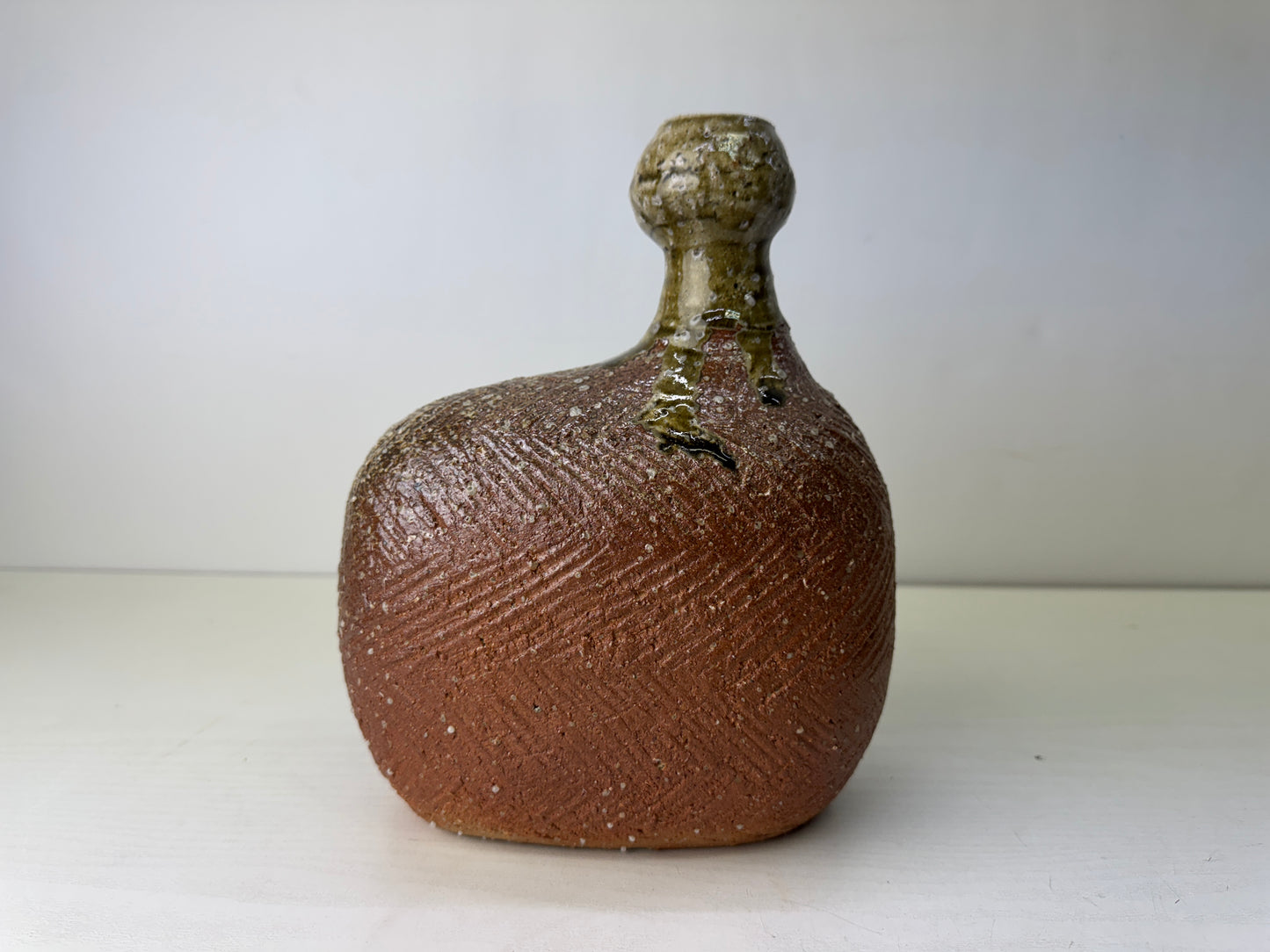 Y9779 FLOWER VASE Shigaraki-ware modern art contemporary Japan ikebana floral