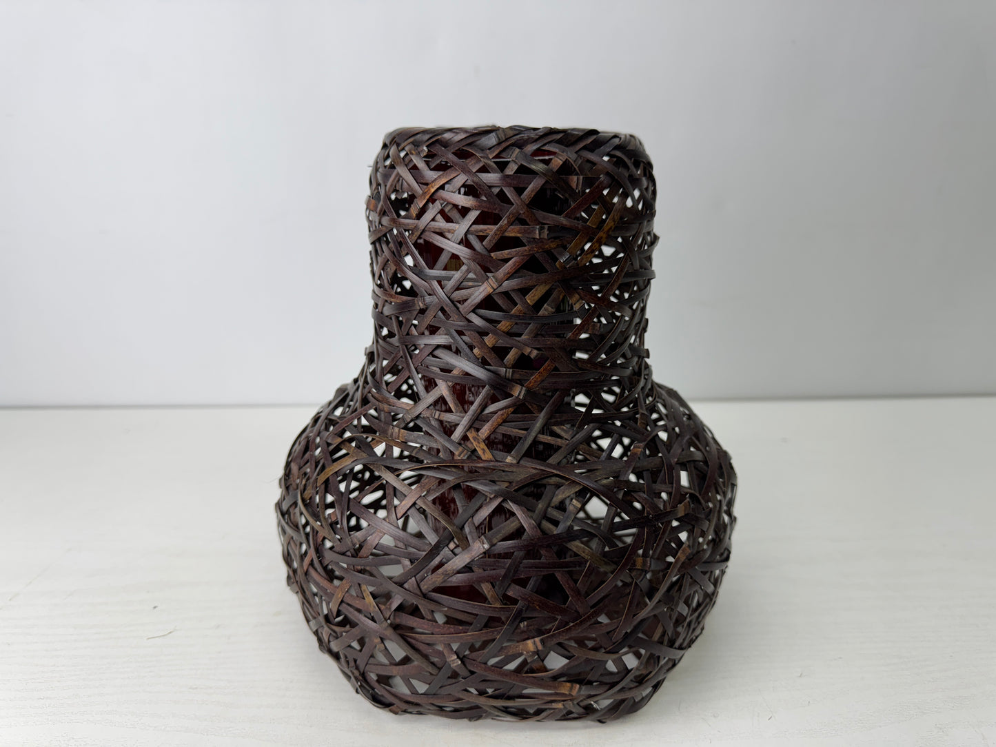 Y9783 Bamboo Woven Basket flower vase box Japan antique ikebana floral decor