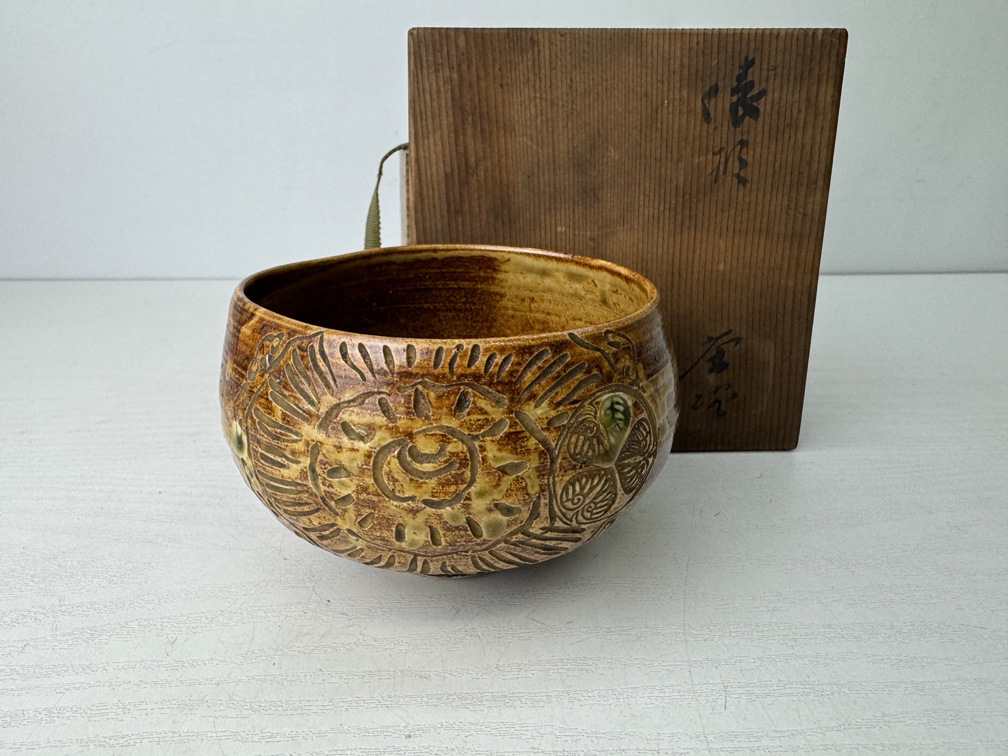 Y9793 CHAWAN Seto-ware bowl signed box Japan antique tea ceremony pottery cup