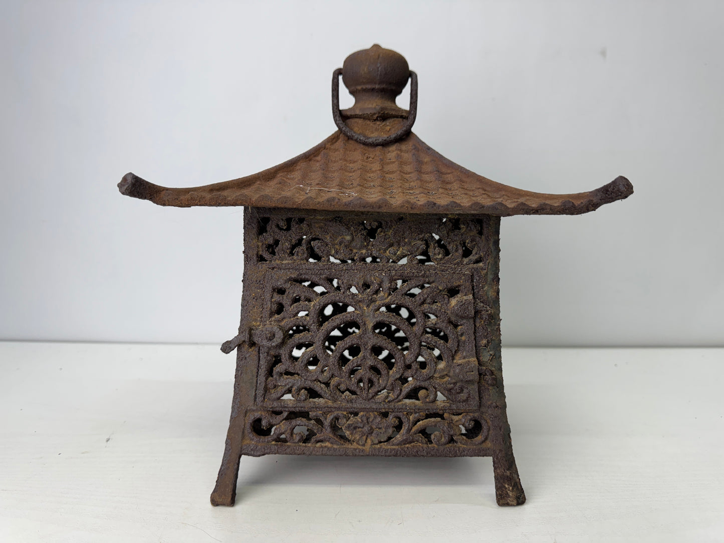 Y9797 TOUROU Iron Hanging Lantern Paulownia openwork Japan antique interior