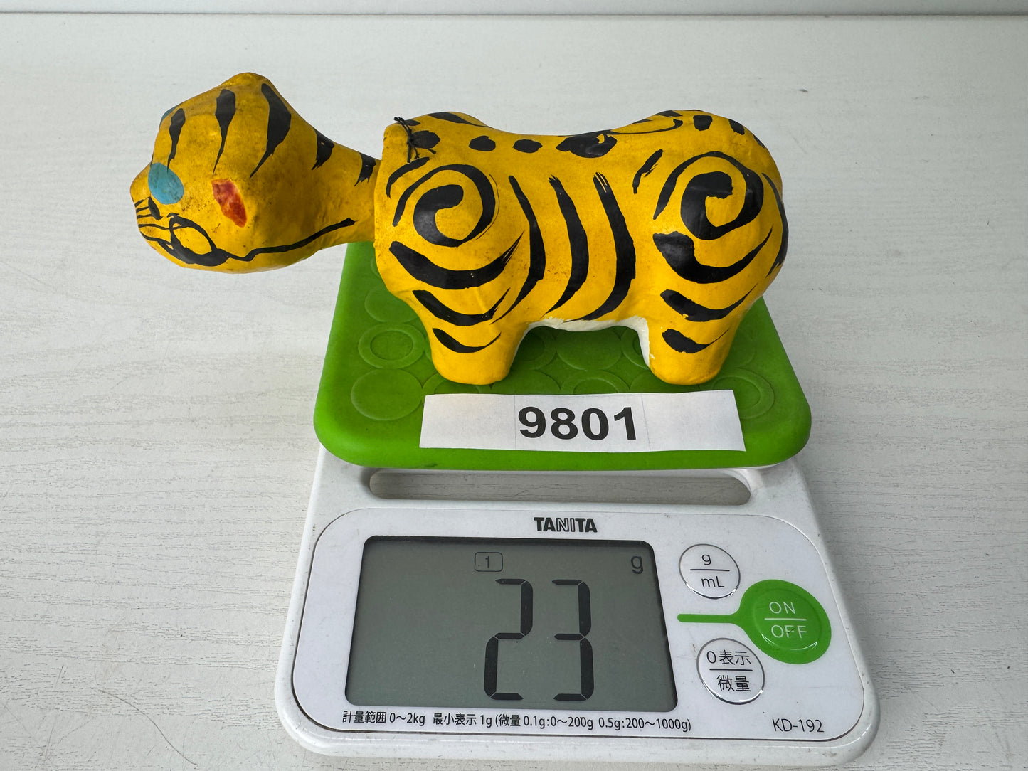 Y9801 OKIMONO Paper Mache Bobblehead Tiger Japan antique interior decor figurine