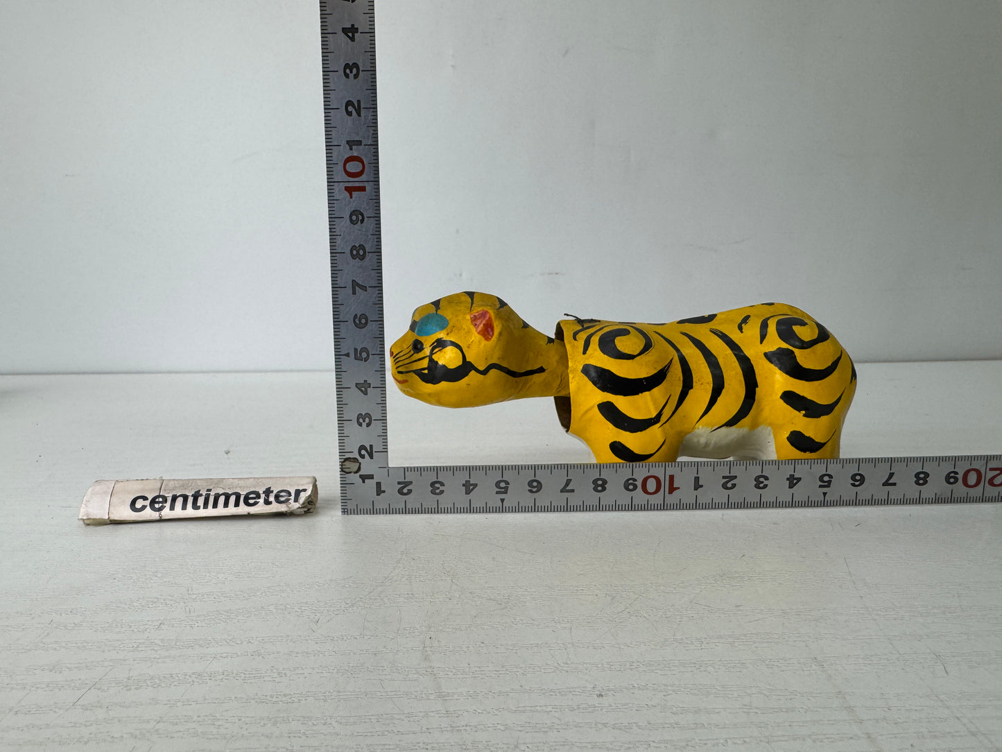 Y9801 OKIMONO Paper Mache Bobblehead Tiger Japan antique interior decor figurine