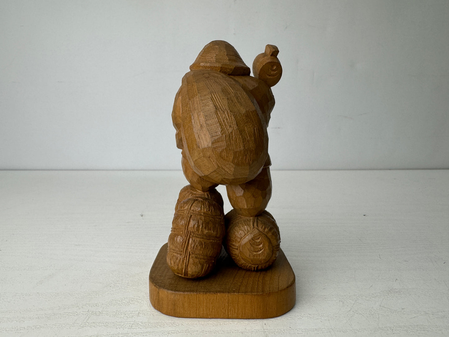 Y9803 STATUE wood carving Daikoku figurine signed Japan antique interior decor