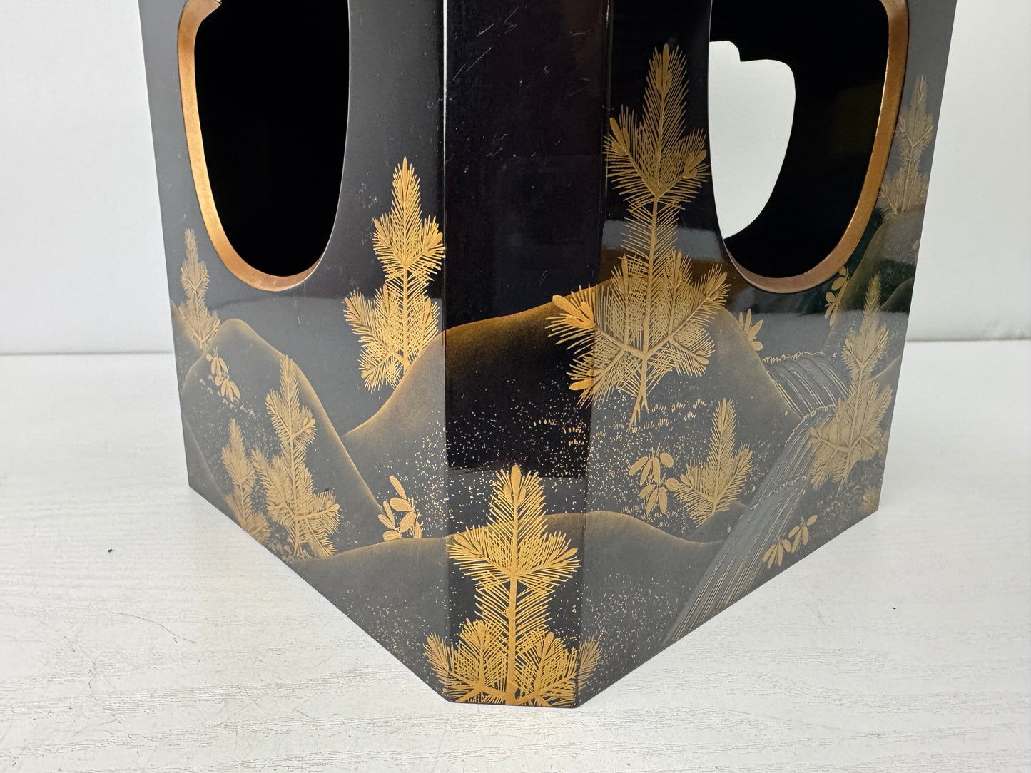 Y9815 Buddhist Altar Makie Sanbo Shinto offering stand Japan antique Buddhism