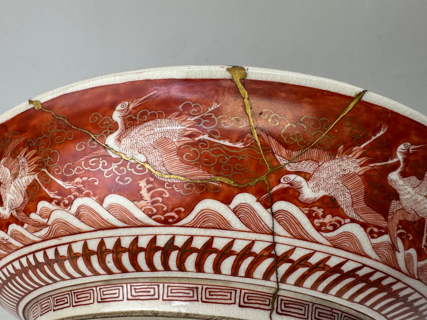 Y9818 DISH Kutani-ware Platter large plate red picture kintsugi Japan antique