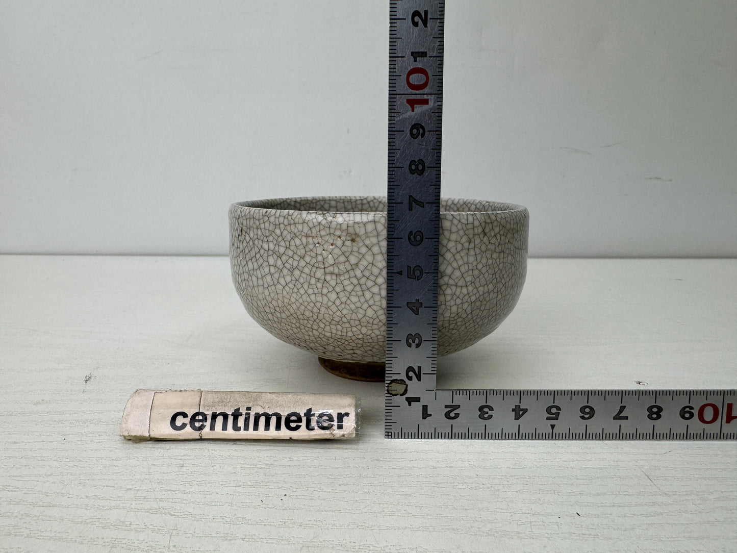 Y9820 CHAWAN Mino-ware bowl signed Japan antique tea ceremony pottery cup matcha