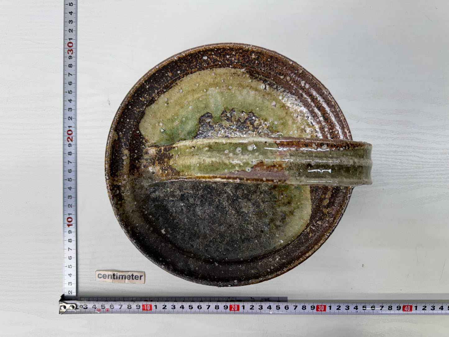 Y9837 DISH Shigaraki-ware handle bowl signed box Japan antique tableware plate