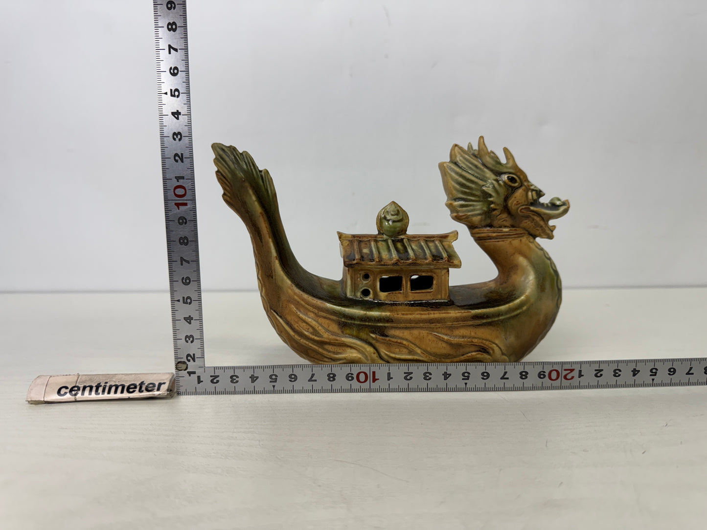 Y9842 KOURO Kyo-ware Dragon signed Japan antique incense burner aromatherapy