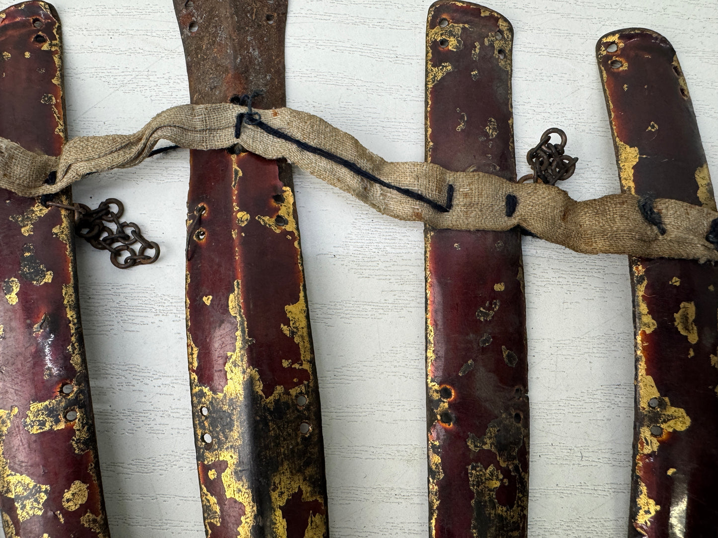 Y9857 YOROI Iron Suneate shin guard samurai busho arms Japan antique armor