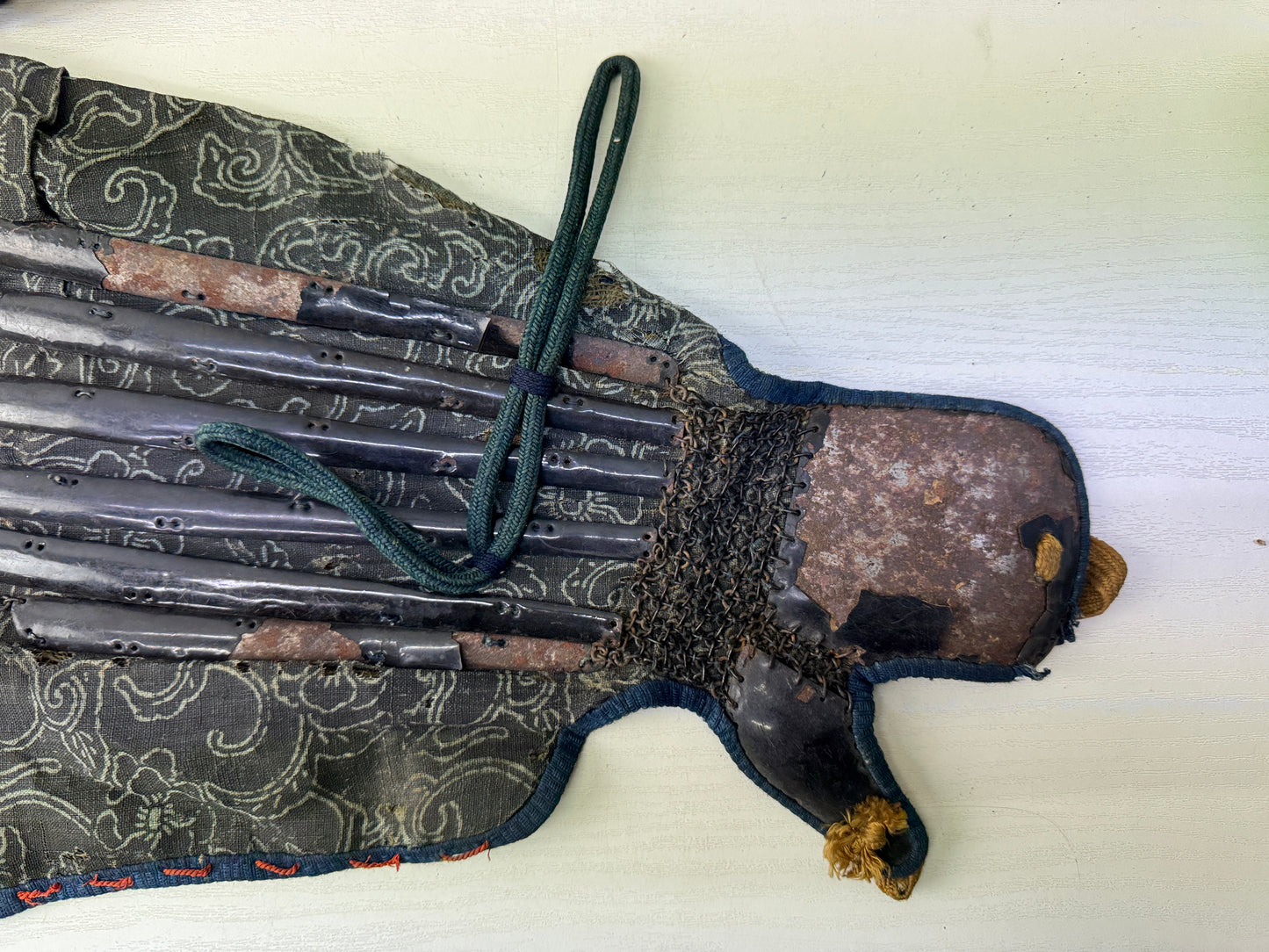 Y9859 YOROI Iron gauntlets Kote samurai armor protective gear Japan antique