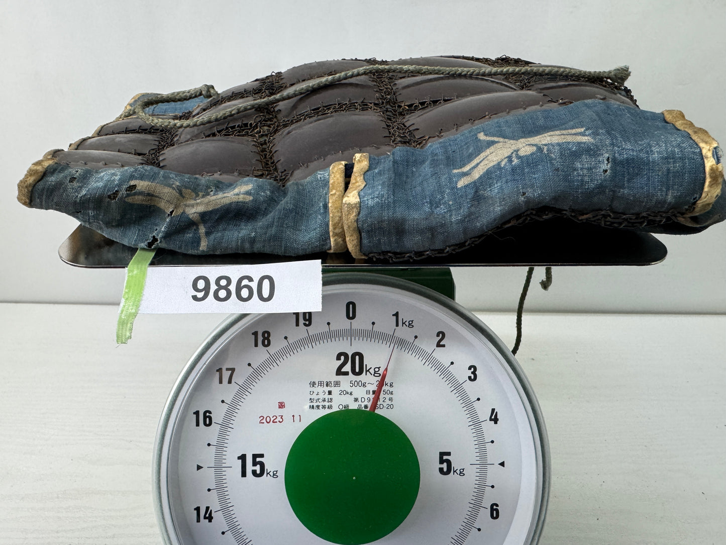 Y9860 YOROI Iron amor Karuta torso samurai bushi protective gear Japan antique