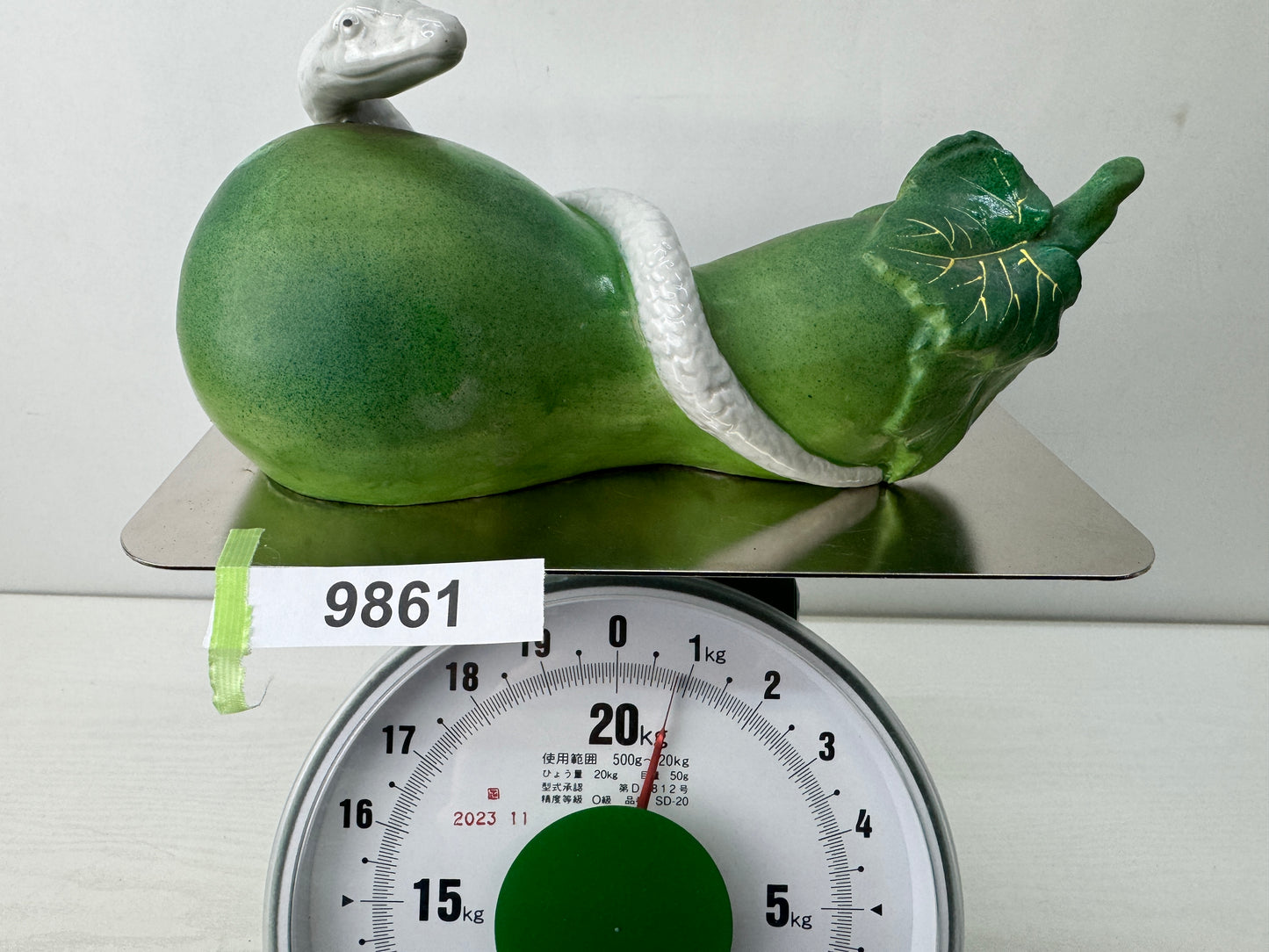 Y9861 OKIMONO Seto-ware Snake figure figurine signed Japan antique interior