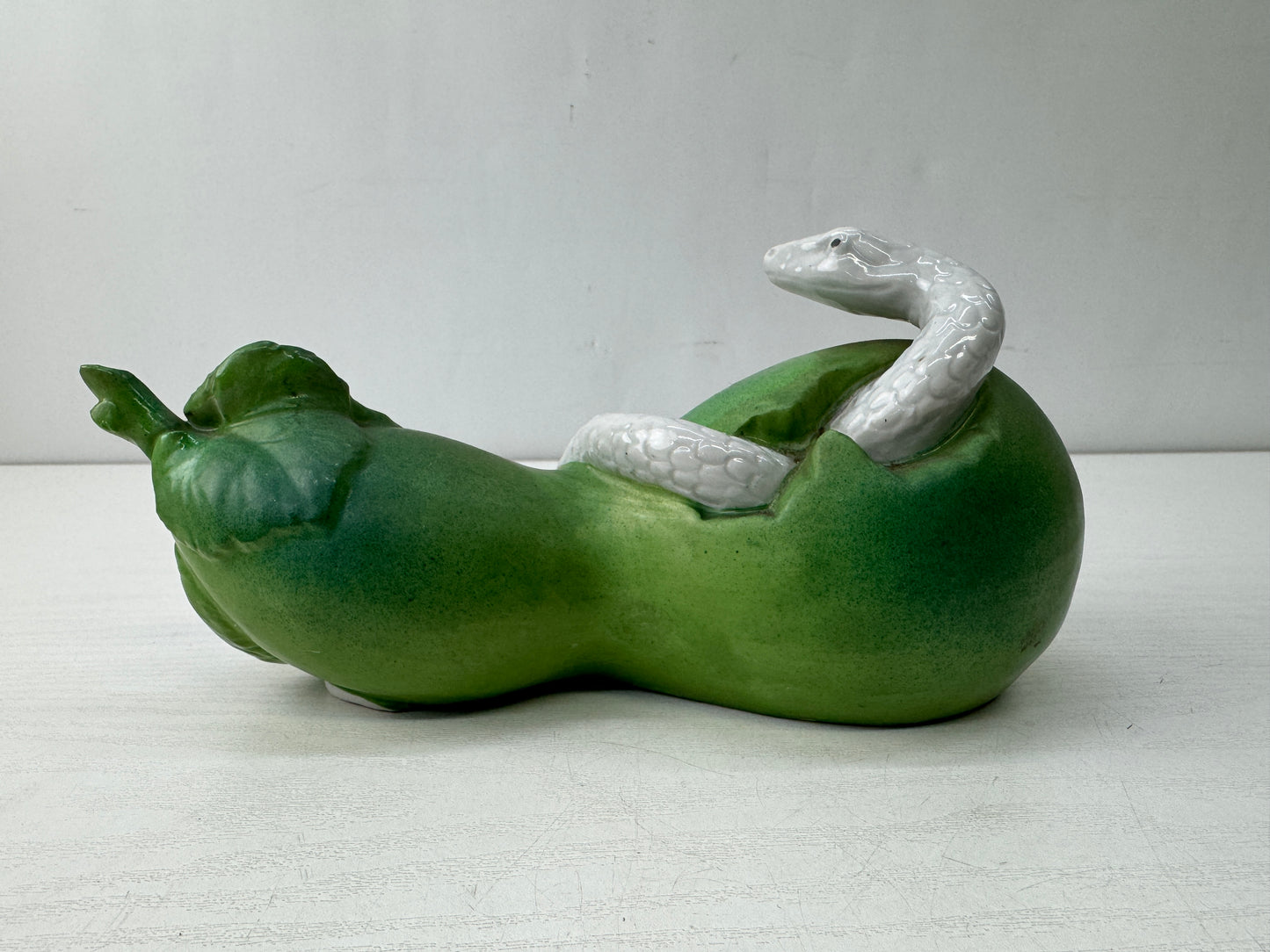 Y9861 OKIMONO Seto-ware Snake figure figurine signed Japan antique interior