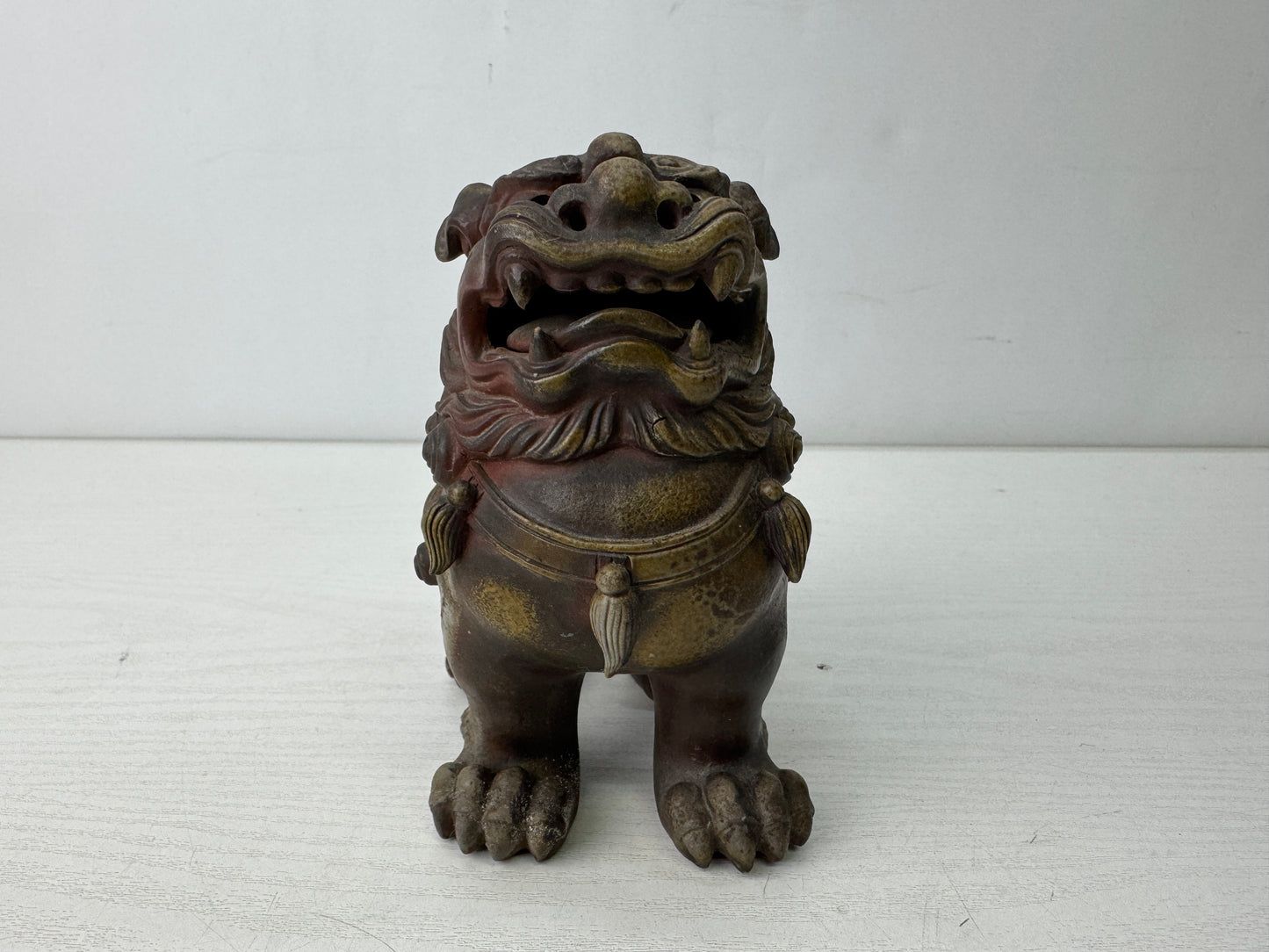 Y9873 OKIMONO Bizen-ware Lion figure figurine signed　 Japan antique interior