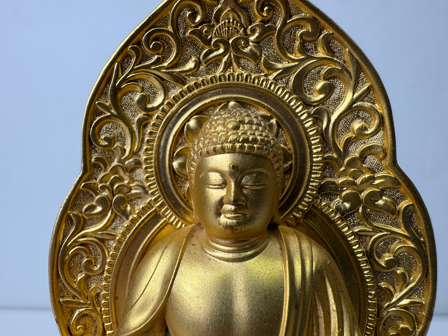 Y9879 STATUE seated Shaka Nyorai Buddha figurine signed Japan antique Buddhism