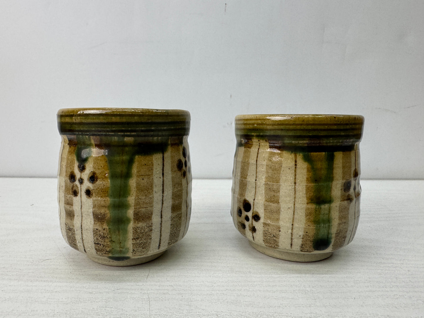 Y9901 YUNOMI Oribe-ware teacups set of 2 signed box Japan antique sencha tea cup