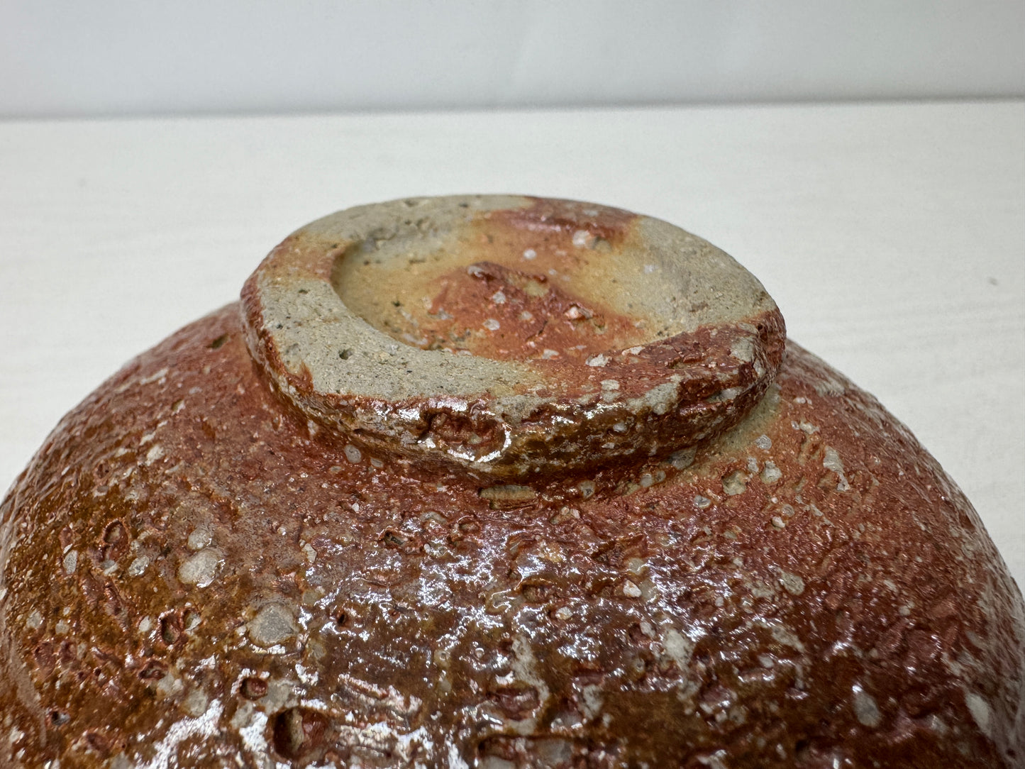 Y9906 CHAWAN Shigaraki-ware bowl signed box Japan antique tea ceremony pottery