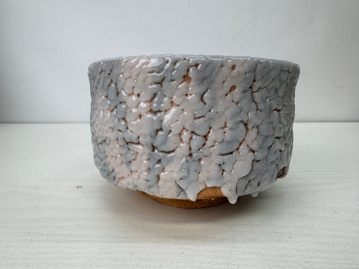 Y9911 CHAWAN Shino-ware bowl signed box Japan antique tea ceremony pottery cup