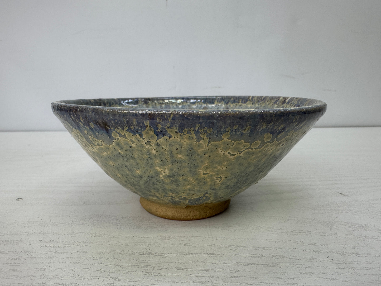 Y9915 CHAWAN Shigaraki-ware flat bowl signed box Japan antique tea ceremony cup