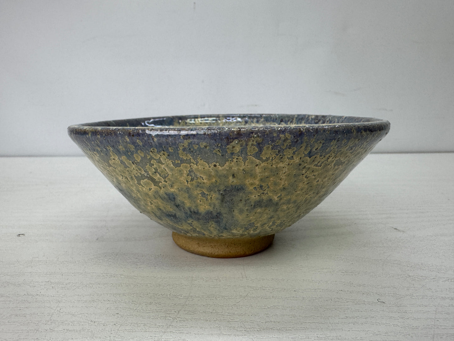 Y9915 CHAWAN Shigaraki-ware flat bowl signed box Japan antique tea ceremony cup