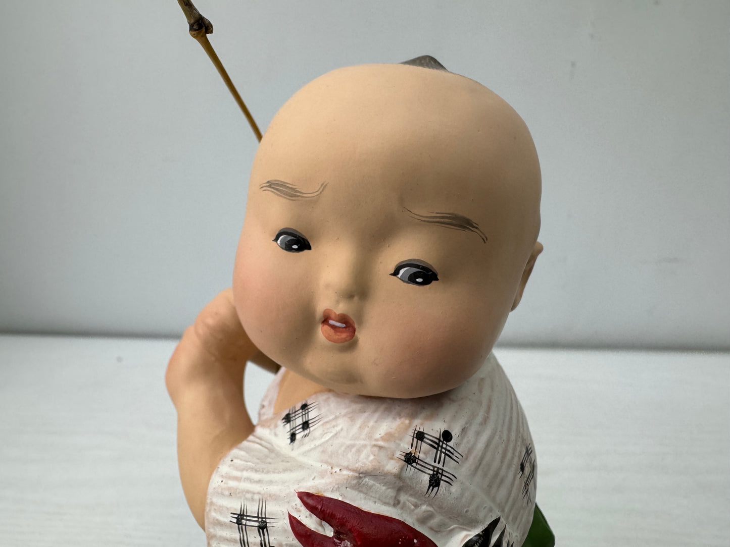 Y9916 NINGYO Hakata doll Crab fishing child Showa retro Japan vintage figurine